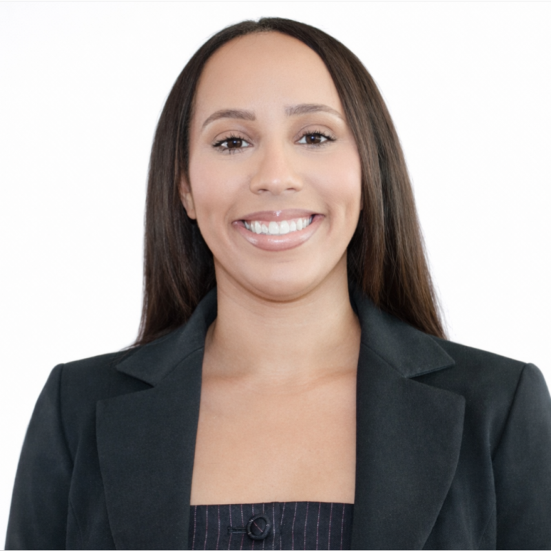 Tierra N. Theaker headshot